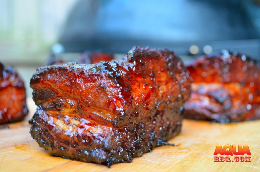 Let it rest for 5 minutes or so but don't wait too long- the Smoked Belly is best when hot.