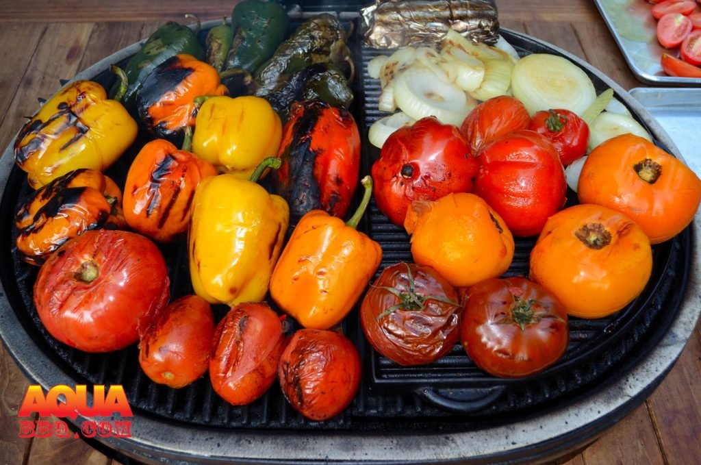 Primo Roasted Peppers, Tomatos, Onions, & Garlic Primo Ceramic Grills