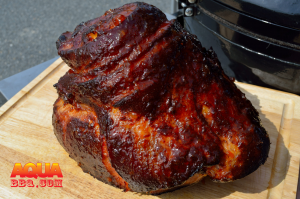 A glazed and double smoked ham