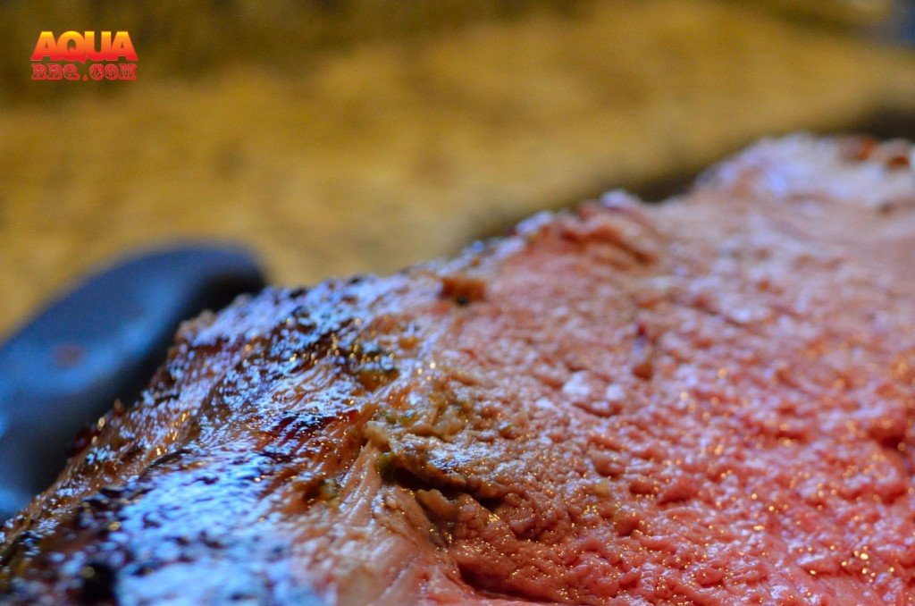 Using this reverse sear method on the Primo allows even internal cooking from the indirect side with a beautiful exterior from the direct heat finish.